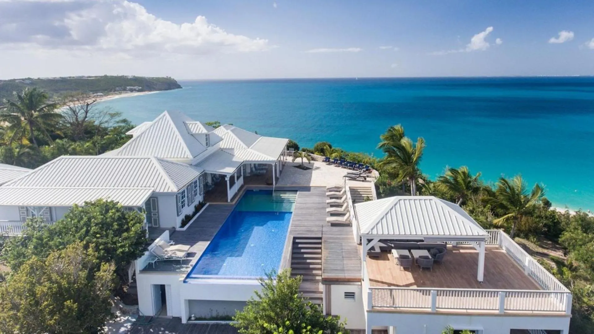 Modern 7Br Villa With Breathtaking Panoramic Views Lowlands